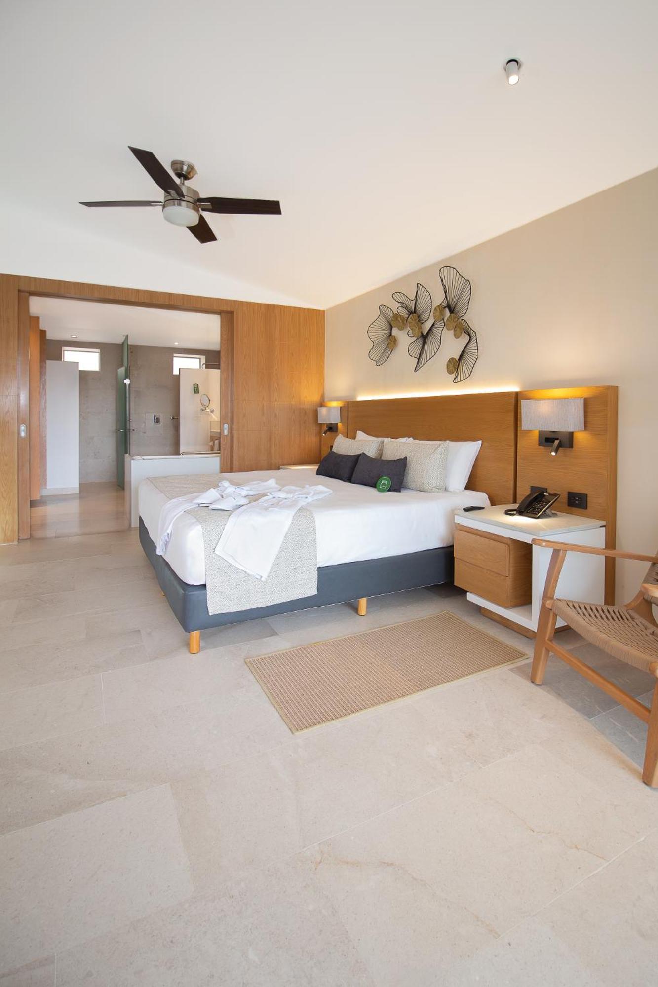 Sunset Plaza Beach Resort Puerto Vallarta All Inclusive Bagian luar foto